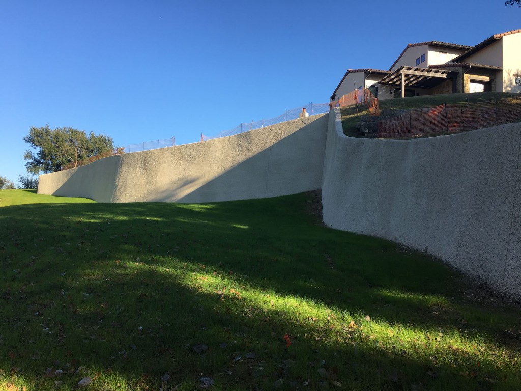 Retaining wall contractor Dallas